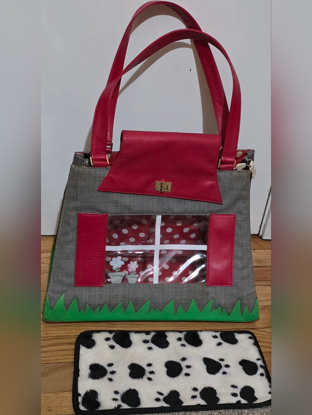 Rare Vintage 2000s "World According to Jess" Pampered Pet Carrier Bag